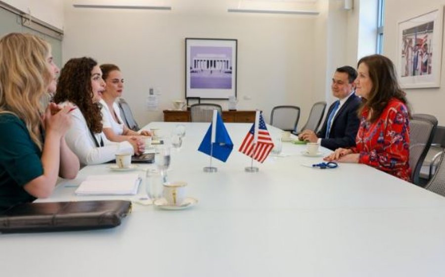 Ambasadorja e SHBA-së në OKB: Koha për ta mbyllur misionin e UNMIK-ut është tani