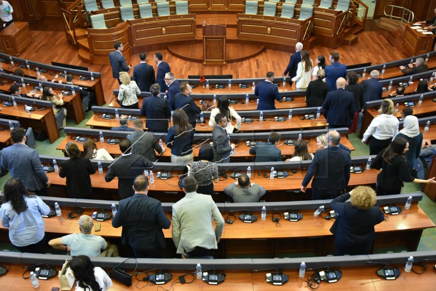 Qytetarët të revoltuar me moskonstituimin e Kuvendit: Turp, kjo është anti-shtet