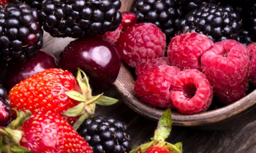 Zbulohet hepatiti A në fruta të ngrira të malit nga Serbia në tregun gjerman