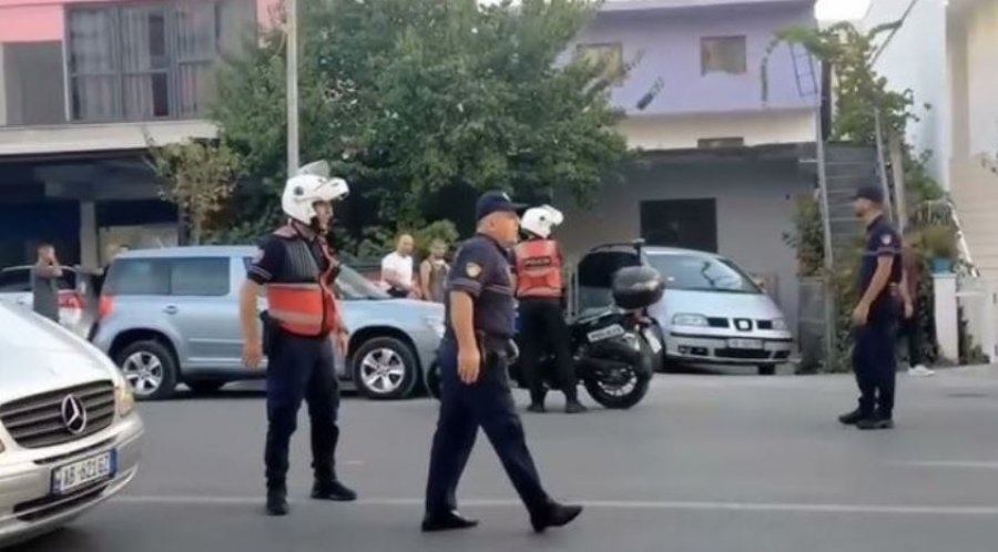 Gjendet pa shenja jete në veturë një 29-vjeçar në Tiranë