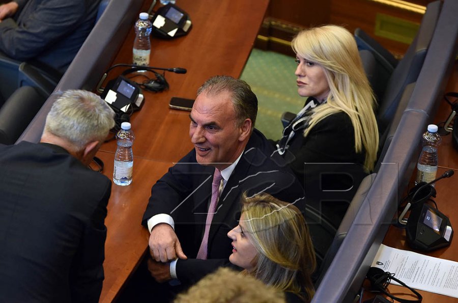 Limaj: Edhe fjalimin në Kuvend e kam pasur të përgatitur, me Kurtin i cakërruam gotat