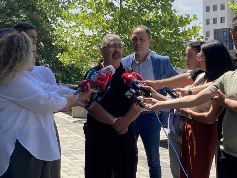 Avokati i të dyshuarit për spiunazh Jevtiqit: Ofruam 15 mijë euro garanci, paraburgimi s’është i domosdoshëm