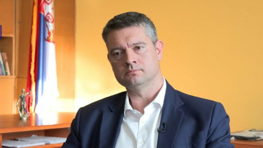 Mbajti fjalim fyes kundër UÇK së  policia ndalon Igor Popoviqin