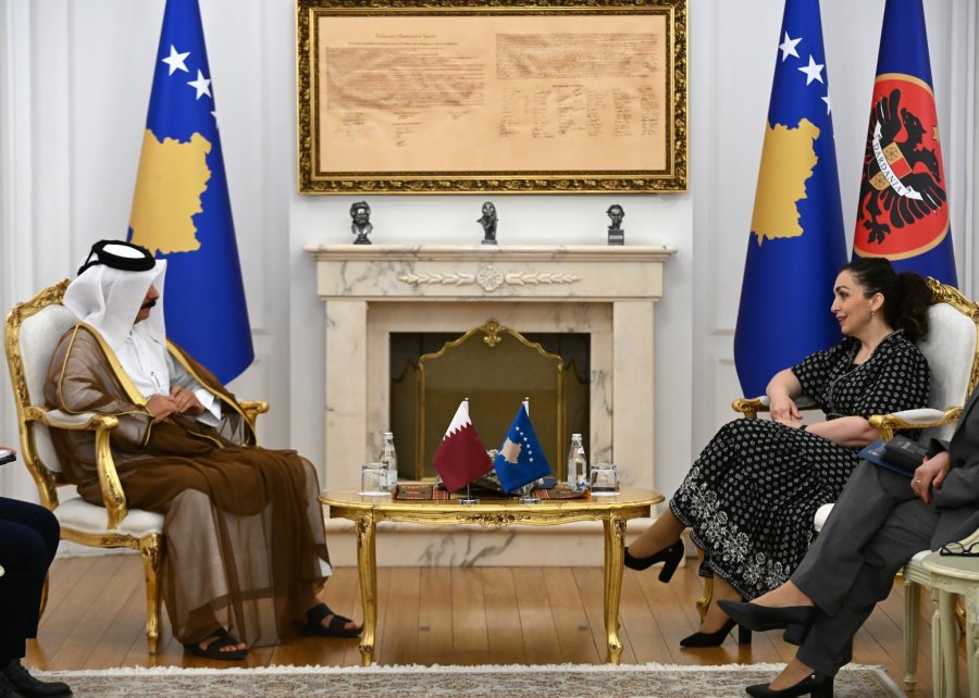 Osmani takohet me ambasadorin e Katarit, flasin për thellimin e bashëpunimit mes dyja vendeve