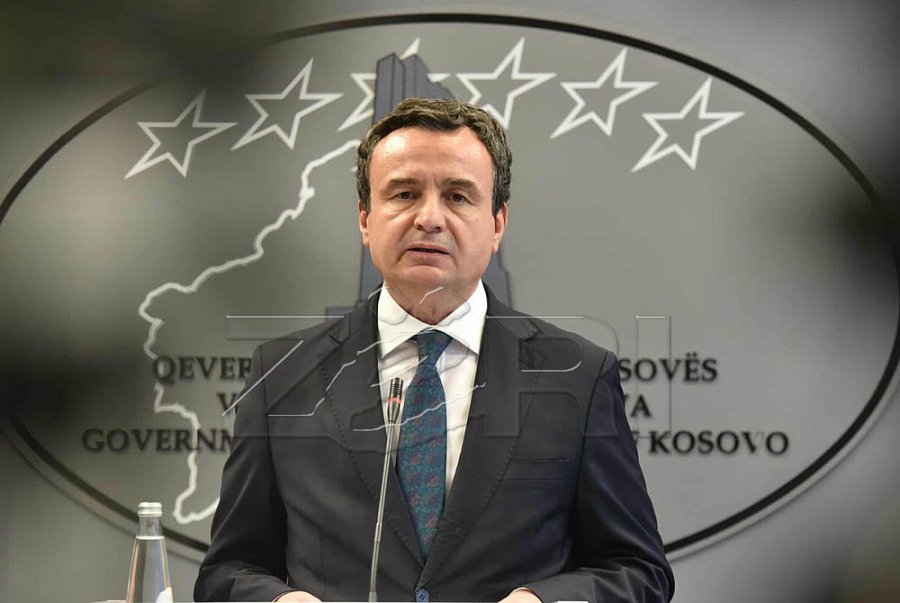 Kurti: Deklaratat e Popoviqit kërcënim, Vuçiqi me deklarata të papranueshme