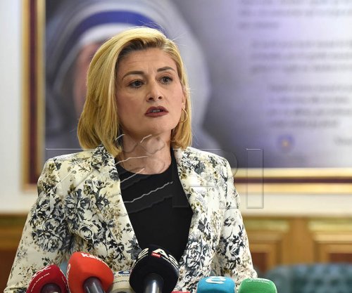 Mimoza Kusari njofton për vdekjen e babait të saj