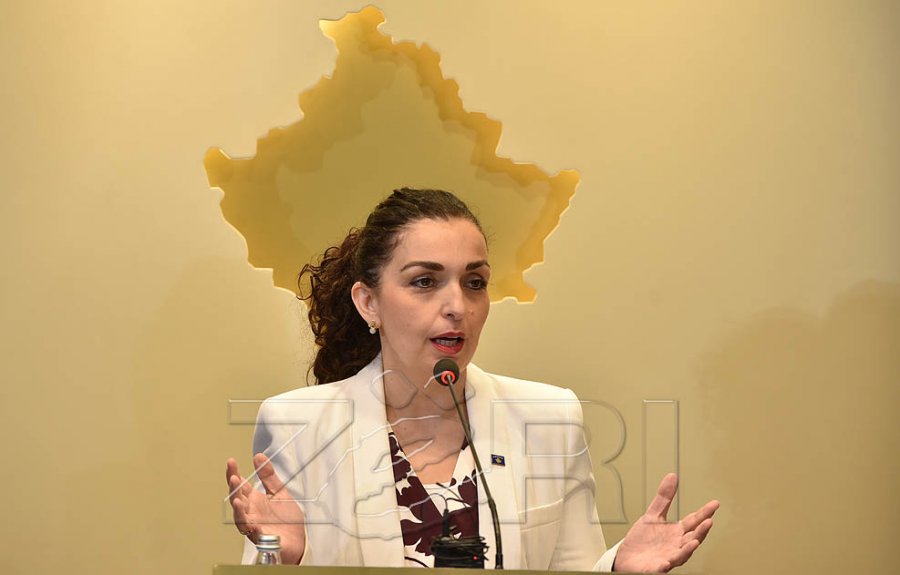 Kërkesa e presidentes në Kushtetuese, Haziri: Vjosa s’i ka më duart të lidhura