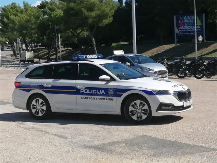 Një muaj paraburgim për dy kosovarë në Split, dyshohen për përdhunimin e një 28-vjeçareje