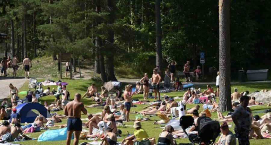 Finlanda thyen rekordin, temperaturat për dy javë radhazi shënojnë mbi 30 gradë Celsius