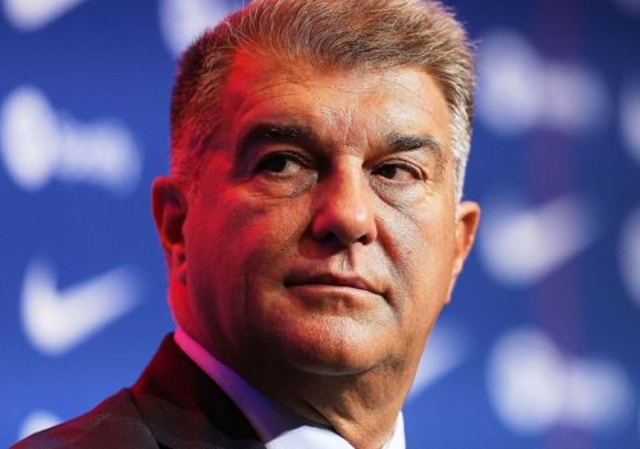 Laporta: Prioriteti i Barcelonës është regjistrimi i lojtarëve dhe stadiumi