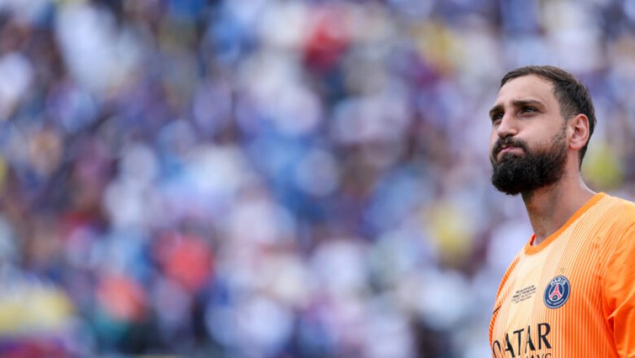 Donnarumma do të largohet nga PSG-ja, dy gjigantët anglezë në garë për portierin