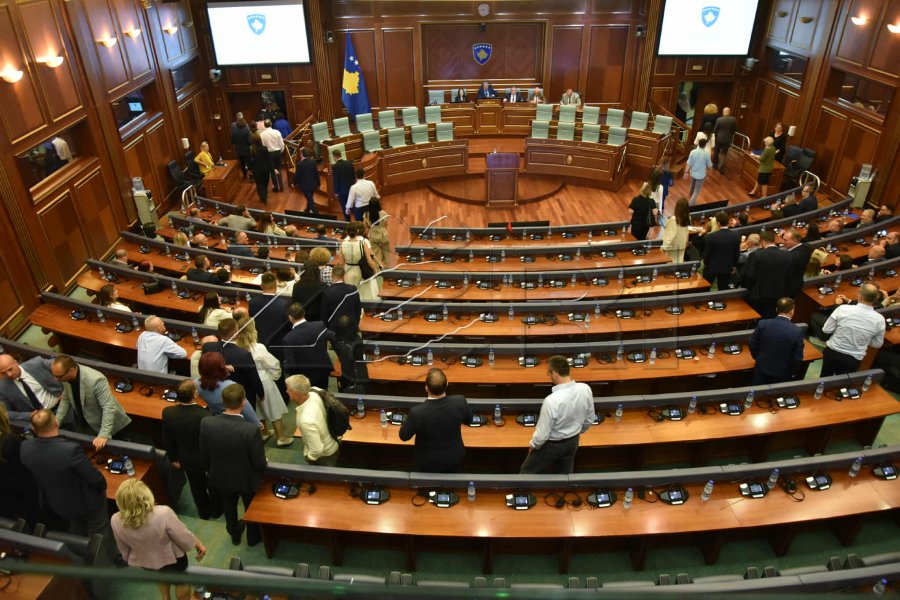 54 dështime, Cakolli: Një përfundim i turpshëm i një krize që u zvarrit me vetëdije