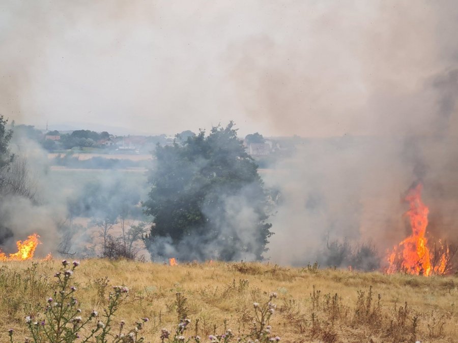 Përmirësohet gjendja, mbetet aktiv një vatër zjarri në Prishtinë