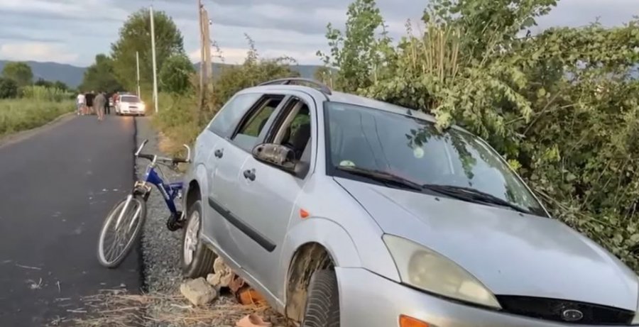 Po lëvizte me biçikletë, goditet nga vetura 12-vjeçari në Lezhë