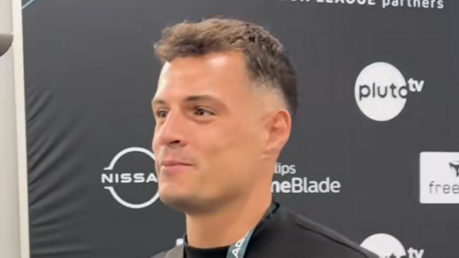 Xhaka përpiloi formacionin me ikonat e futbollit, befasi se kush përfshihet në 11-she