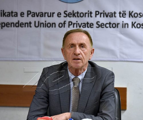 Azemi para takimit me Muratin: Paga minimale për punëtorët privatë duhet të jetë 600 euro