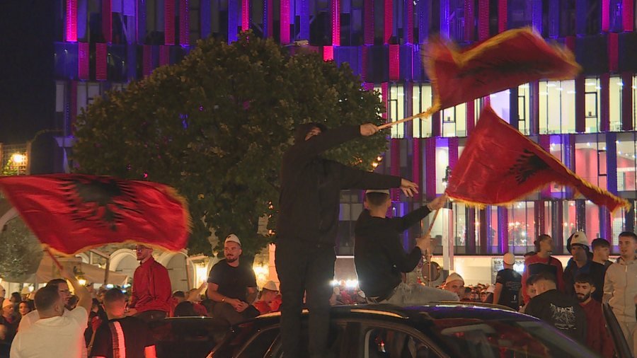 Mbi 200 mijë aplikime për bileta në ndeshjen Shqipëri – Serbi