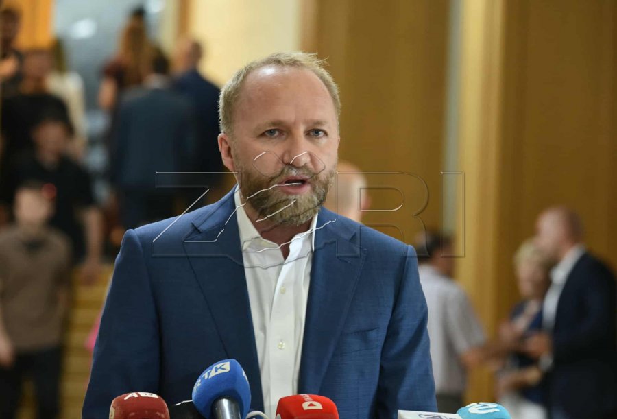 Tahiri: Vendimet e gjyqtarit Laban favorizuan Vetëvendosjen në emërime të jashtëligjshme