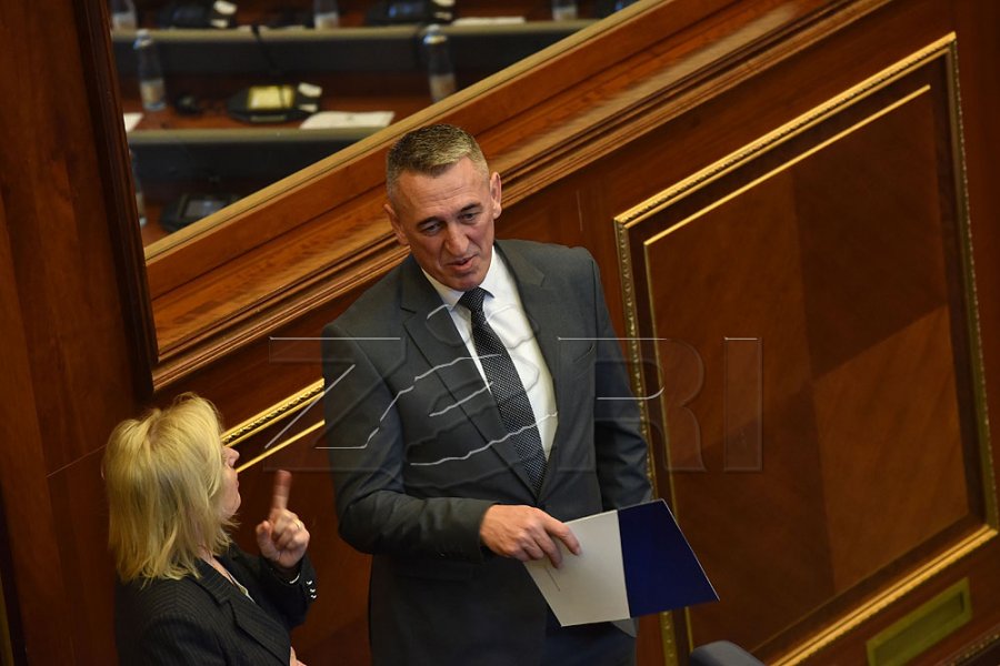 Deklarimi i Trumpit për parandalimin e sulmit nga Serbia, Rashiq: Pyeteni atë