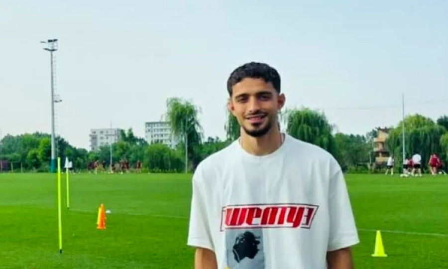 Albion Rrahmani viziton Rapidin dhe ndez shpresat e tifozëve për rikthim