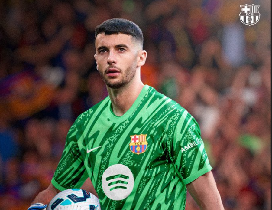Zyrtare: Barcelona nënshkruan me portierin, Joan Garcia