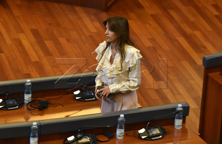 Haxhiu mohon komunikimin me Listën Serbe, pretendon se kishte vota në PDK dhe LDK