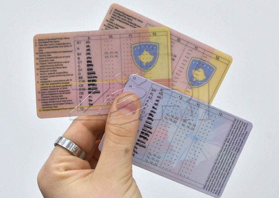 Dallaveret me patenta të shoferëve, Prokuroria ndalon tre persona