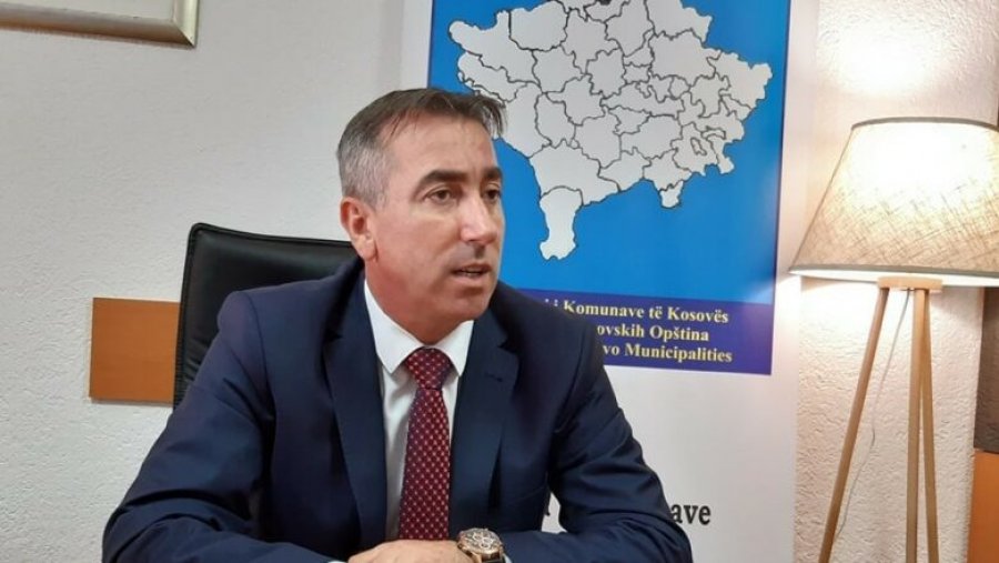 AKK-ja ngre alarmin për krizë financiare në komuna: 46 milionë euro u janë marrë deri më tani