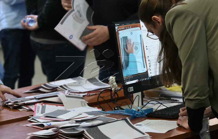 Numërimi i votave me postë pritet të përfundojë të martën