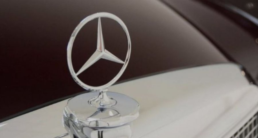 Historia pas logos së Mercedes Benz