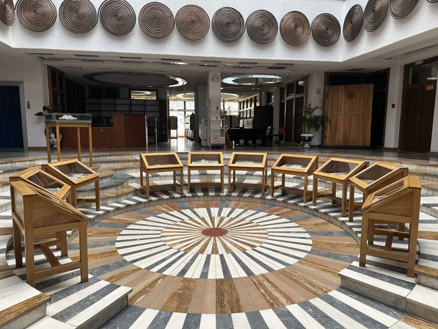 Biblioteka Kombëtare hap ekspozitë për nder të 27-vjetorit të Epopesë së UÇK-së