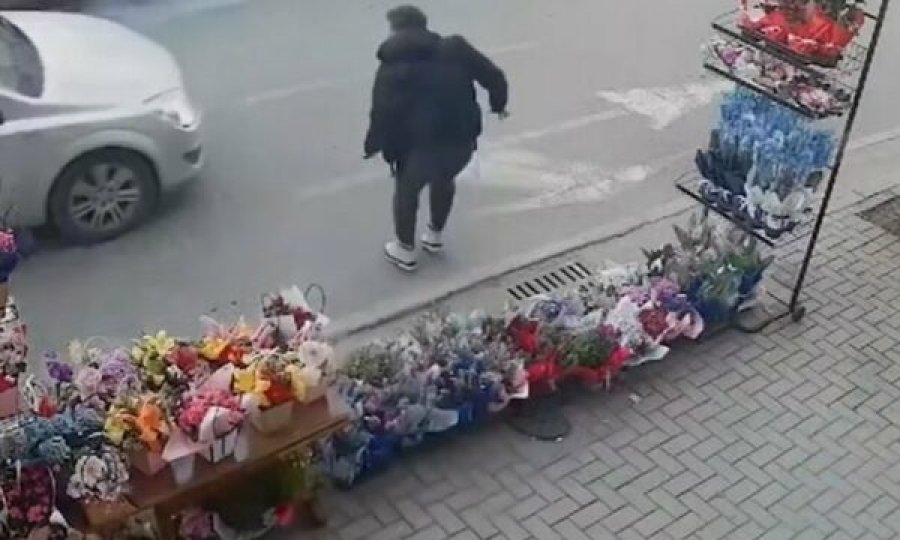 Tiranë: Qytetari hero shpëton shoferin që mbeti pa ndjenja në timon