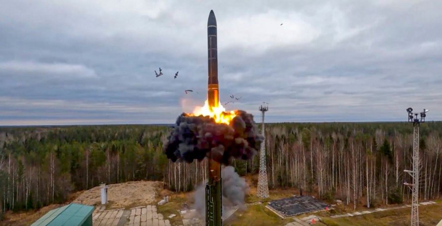 Rusia thotë se është e hapur për bisedime bërthamore me Trumpin