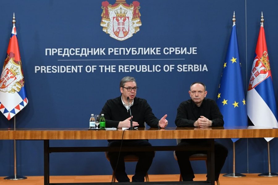 Vuçiqi pas protestës masive në Beograd: E kemi kuptuar mesazhin, duhet të ndryshojmë