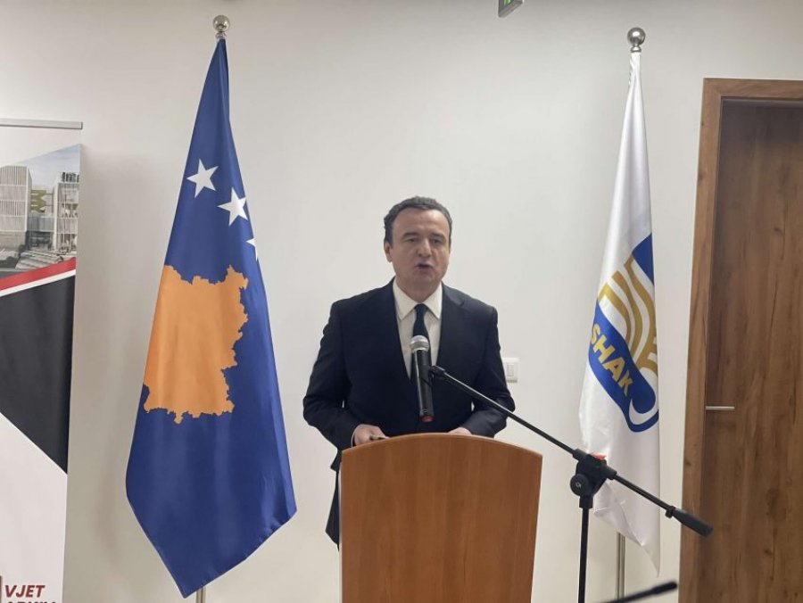 Kurti premton digjitalizimin e 5 milionë dokumenteve nga Arkivi i Kosovës: E kemi trajtuar si sektor të rëndësisë kombëtare