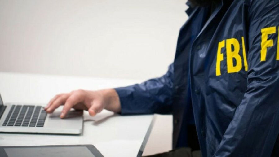 FBI-ja paralajmëron: Mos përdorni këto faqe, po vjedhin të dhënat