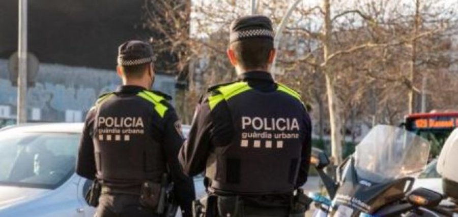 Vdekja e dy vjeçarit në Francë, lirohen gjyshërit dhe dajët, dyshime për një person të tretë