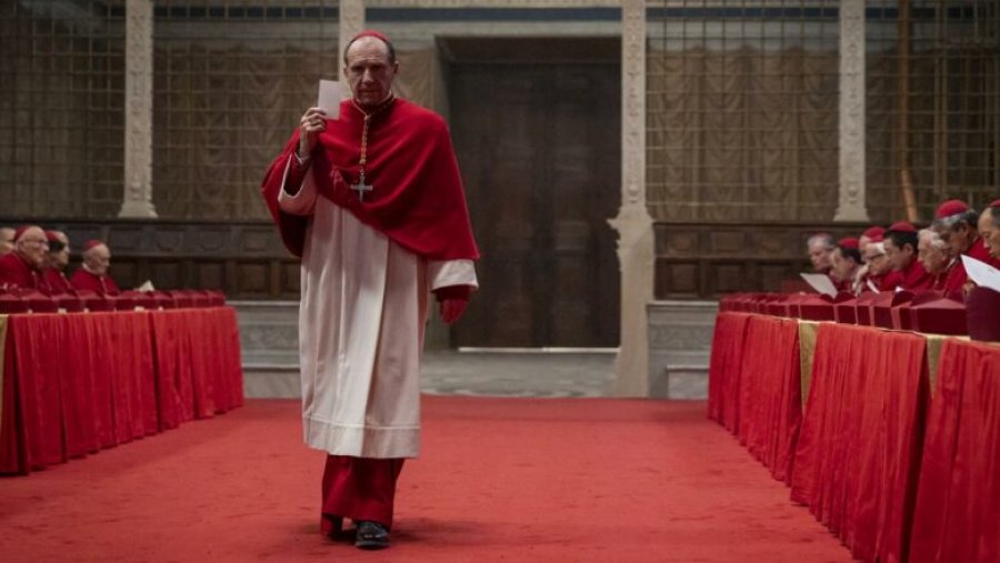 Sa real është filmi i shumëpërfolur “Conclave” në lidhje me zgjedhjen e një Pape të ri?