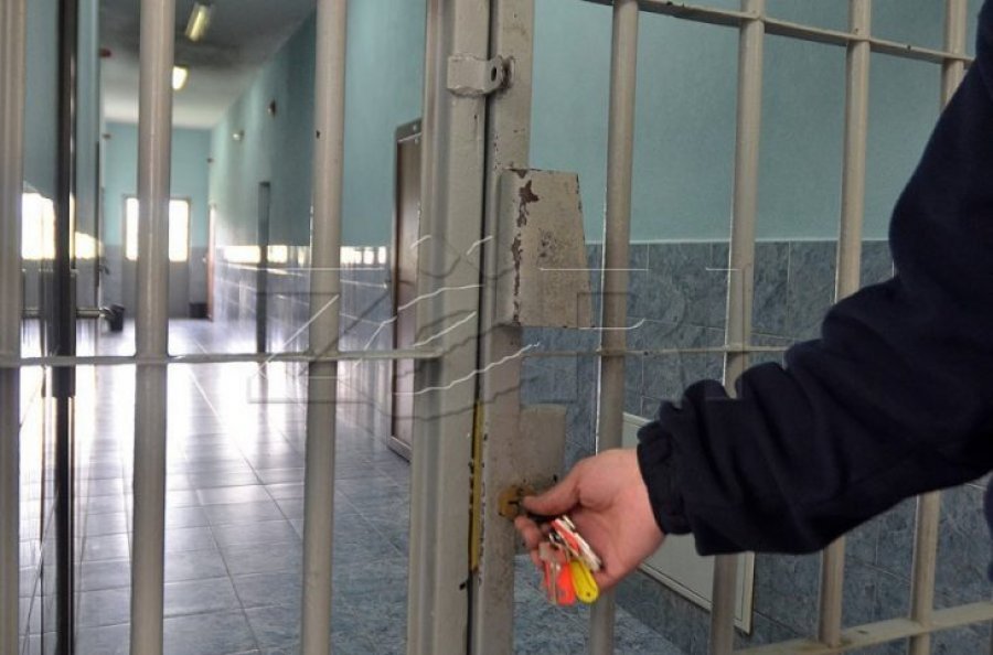 Kërkohet një muaj paraburgim për të riun e dyshuar si fajdexhi