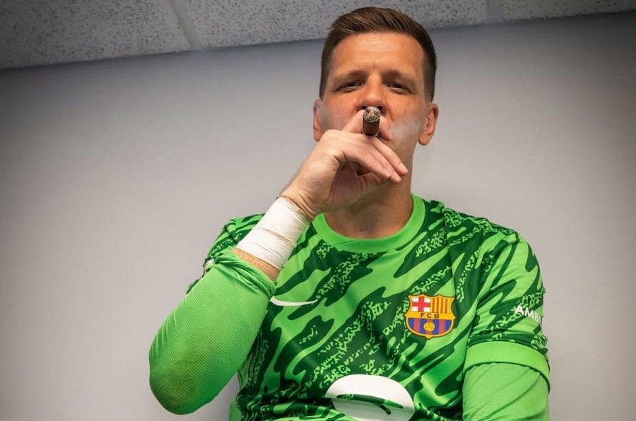 Szczesny gati ta nënshkruajë kontratën e re me Barcelonën