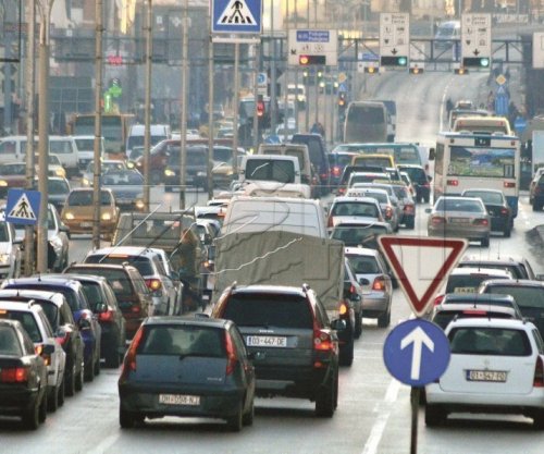 Vdekjet në trafik, apeli i mjekut emergjent: Kur jeni pas timonit, mendoni se keni në dorë jetën tuaj dhe të të tjerëve