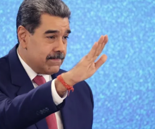 Venezuelë, Maduro bën thirrje për qetësi përballë lajmeve për një sulm të afërt të SHBA-së