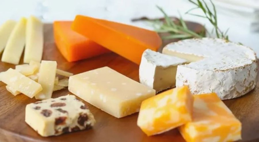 konsumimi-i-djathit-nje-here-ne-jave-mund-te-ule-rrezikun-e-demences