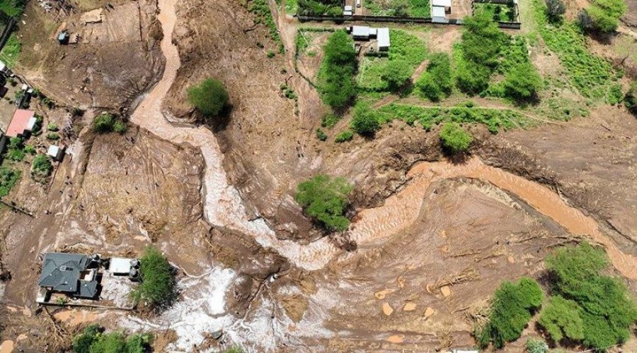 Rrëshqitje dheu në Kenia, 21 të vdekur