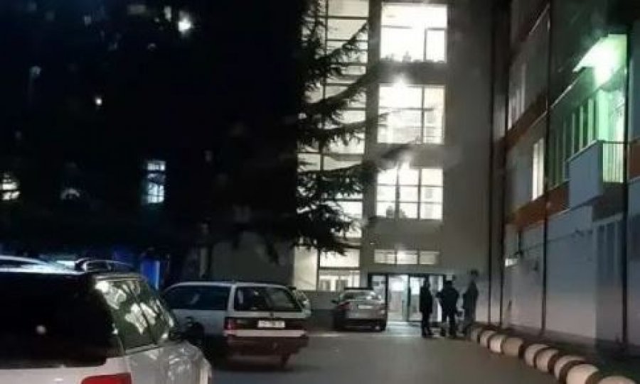 Dy të lënduar nga rrahja në Istog  njëri me lëndime të lehta  tjetri i nënshtrohet ndërhyrjes kirurgjikale