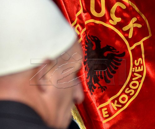 Dy rrëfime, një vendim: Si do të mbahet mend UÇK-ja?