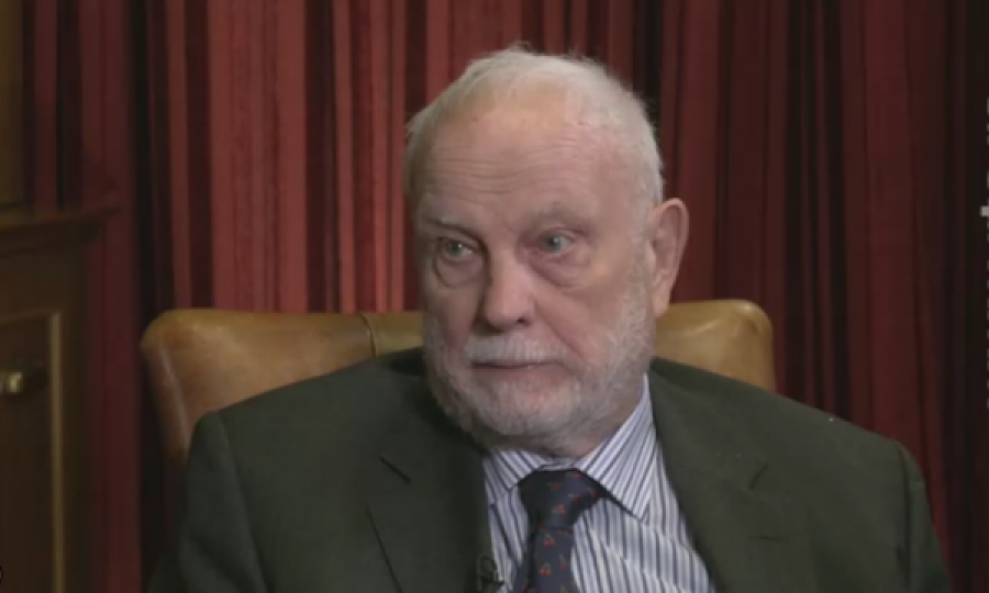 Profesori briatnik  Partia e Kurtit po humb mbështetje edhe për shkak të mendimit të paqartë për gjykimin në Hagë