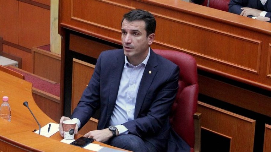 Kushtetuesja rrëzon Qeverinë  Veliaj rikthehet si kryetar Bashkie i Tiranës