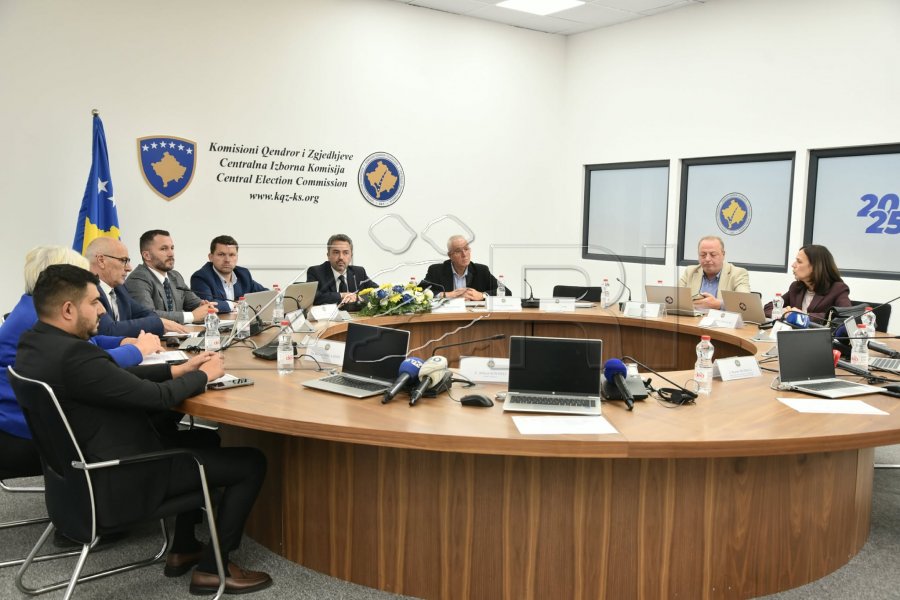 KQZ ja akrediton mbi 8000 vëzhgues për rundin e dytë zgjedhor