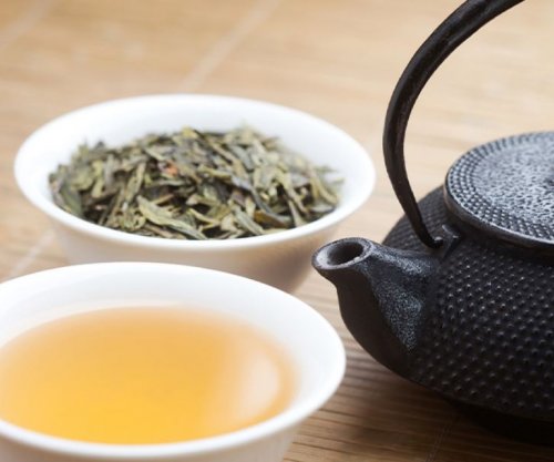 Çaji i gjelbër ndihmon për aknet